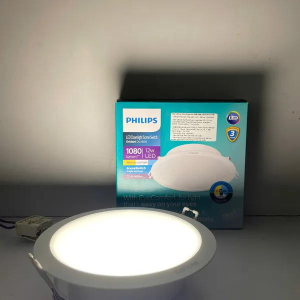 ✨ Ánh sáng thích ứng hoàn hảo. Sở hữu ngay đèn downlight âm trần đổi màu Led Philips Eridani đổi màu DL190B SSW LED10 D125 12W 1080lm CCT 3000K/4300K/6500K.