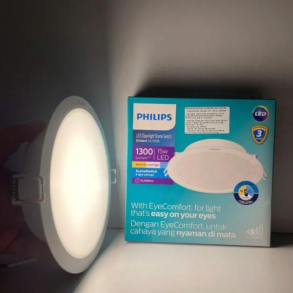 ✨ Không Gian Bừng Sáng. Cảm Xúc Thăng Hoa | Nâng cấp ngay không gian sống nhà bạn với đèn downlight âm trần đổi màu Led Philips Eridani đổi màu DL190B SSW. Trải nghiệm ngay!