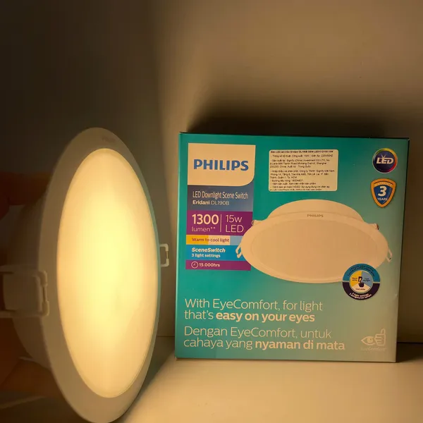 ✨ Không Gian Bừng Sáng. Cảm Xúc Thăng Hoa | Nâng cấp ngay không gian sống nhà bạn với đèn downlight âm trần đổi màu Led Philips Eridani đổi màu DL190B SSW. Trải nghiệm ngay!