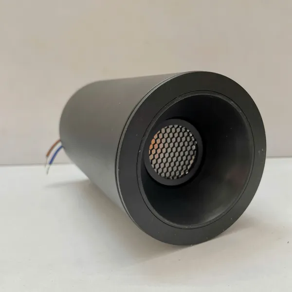 ✨ Trải nghiệm Ánh Sáng Tinh Hoa | Khám phá bộ đôi đèn LED IDL6912 LED12/NW 12W D110xH53mm D125 IP44 4000K và ICL212 LED12 D85xH135mm 12W IP44 3000K Black (vỏ đen) CRI>90