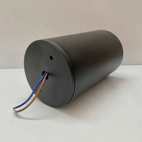 ✨ Trải nghiệm Ánh Sáng Tinh Hoa | Khám phá bộ đôi đèn LED IDL6912 LED12/NW 12W D110xH53mm D125 IP44 4000K và ICL212 LED12 D85xH135mm 12W IP44 3000K Black (vỏ đen) CRI>90