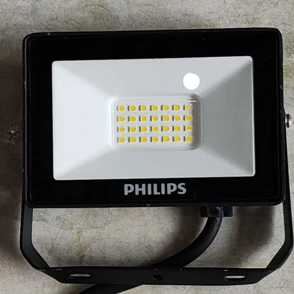 Đèn pha LED Philips BVP150 LED9/CW 220-240V 10W G2 GM IP65 6500K