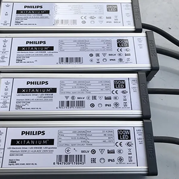 Bộ nguồn Driver Xitanium 100W 2.1-4.2A AOC 230V I175 - Giải pháp tối ưu hiệu suất đèn LED