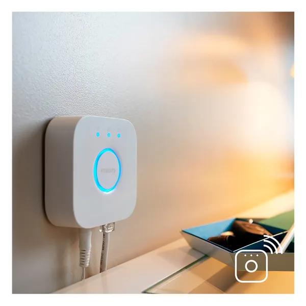 ✨ Khơi nguồn sáng tạo. Tận hưởng Phụ kiện đèn LED chiếu sáng thông minh Philips Hue - Bộ điều khiển trung tâm Philips Hue Bridge PH/VN.