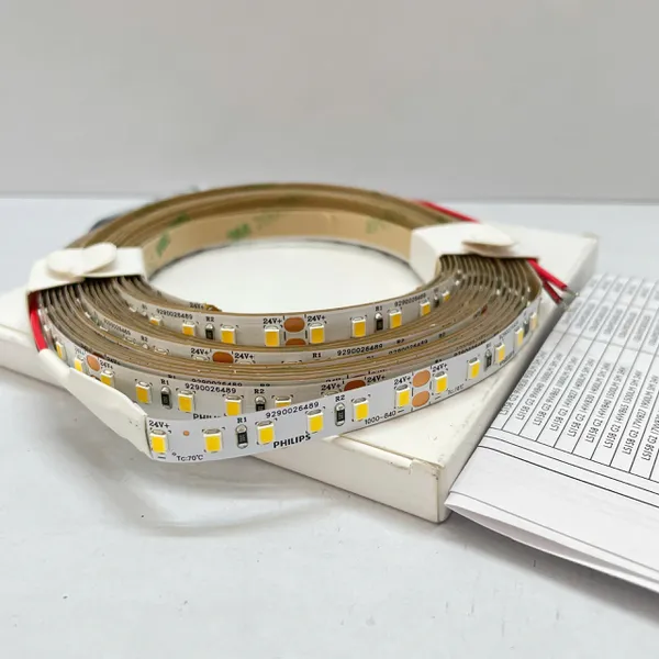 ✨ Kiến tạo không gian, định hình cảm xúc. Khám phá Đèn trang trí LED dây Philips Trade FlexCove LS158 G2 4.5W830 480LM 5M 24V 3000K IP20 30.000H ngay.