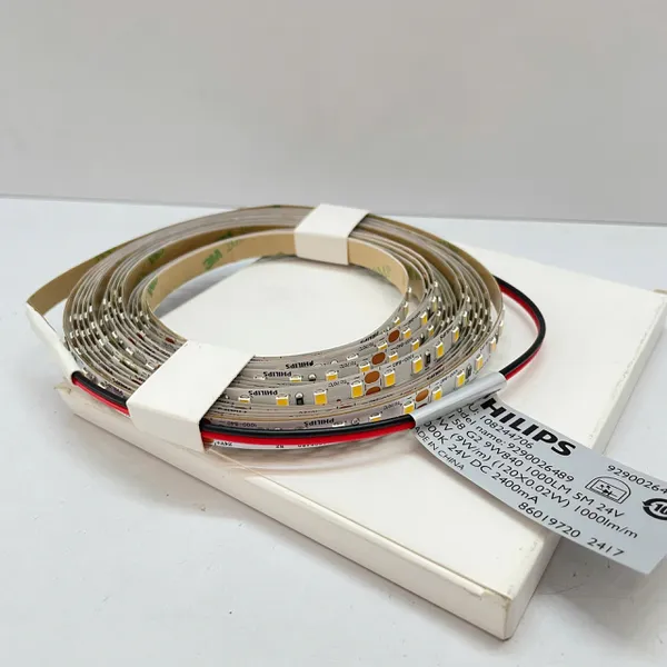 ✨ Khám Phá Tuyệt Tác Ánh Sáng: Đèn trang trí LED dây Philips Trade FlexCove LS158 G2 9W840 1000LM 5M 24V 4000K IP20 30.000H – Kiến Tạo Không Gian Sống Đỉnh Cao Của Bạn!