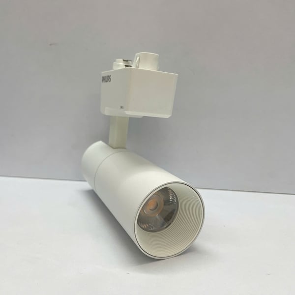 ✨ Khám phá Đèn LED Tracklighting Philips ST033T: Ánh sáng tinh tế, nâng tầm không gian sống