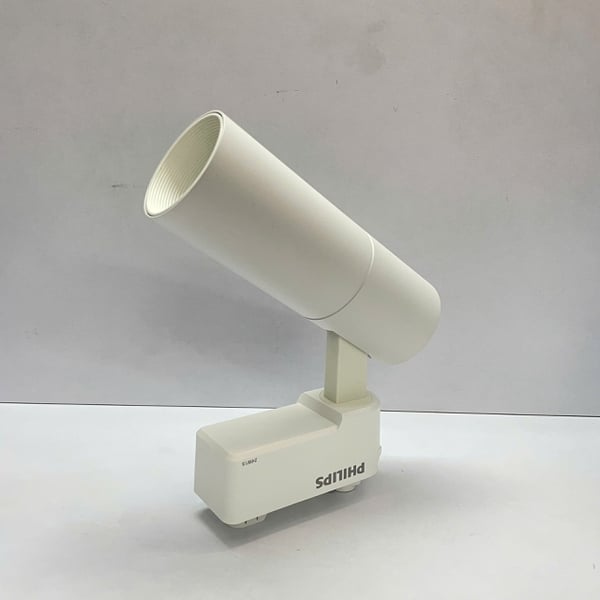 💡 Nâng Tầm Không Gian! Khám phá Đèn lắp thanh ray chiếu điểm Led Tracklighting Philips ST033T LED8/840 10W 4000K 850lm 24D - vỏ trắng. Trải nghiệm ánh sáng tinh tế, định hình phong cách sống hiện đại!