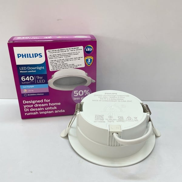 ✨ Khám phá Ánh Sáng Hoàn Mỹ: Đèn downlight âm trần chóa sâu Led Philips Meson c Rc Rd D100 9W 965 6500K 640lm 30.000h – Nâng Tầm Mọi Không Gian Sống.