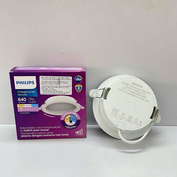 💡 Khám phá không gian sống đẳng cấp: Đèn downlight âm trần chóa sâu 3 chế độ / đổi màu Led Philips Meson c Rc Rd SSW D100 9W 640lm CCT 6500K/3000K/4300K. Trải nghiệm ánh sáng hoàn mỹ, nâng tầm mọi khoảnh khắc!