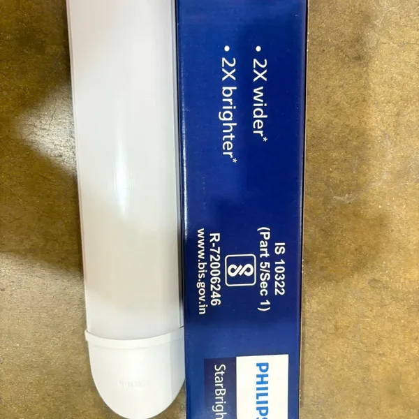 Khám phá ngay đèn bán nguyệt LED Philips StarBright Wide Nxt 20W - 40W CDL chất lượng sáng cao hiệu suất vượt trội,