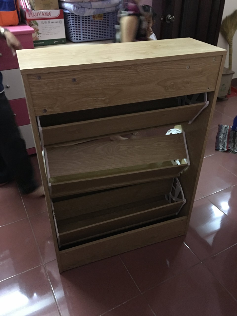 Tủ giày trên thị trường Tủ giày trên thị trường