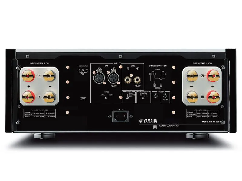 Ampli Yamaha M-5000