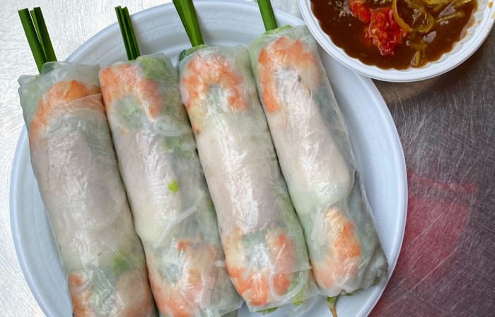 Món Ăn Việt Người Nước Ngoài Thích Khi Du Lịch Đến Việt Nam