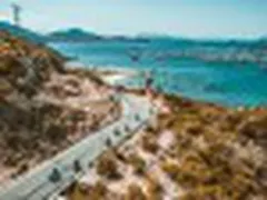 Trải Nghiệm Cung Đường Ven Biển Đẹp Nhất Miền Trung