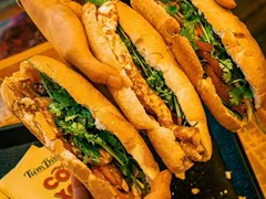 Điểm Danh Các Tiệm Bán Bánh Mì Ngon Nhất Ở Đà Lạt Quên Lối Về