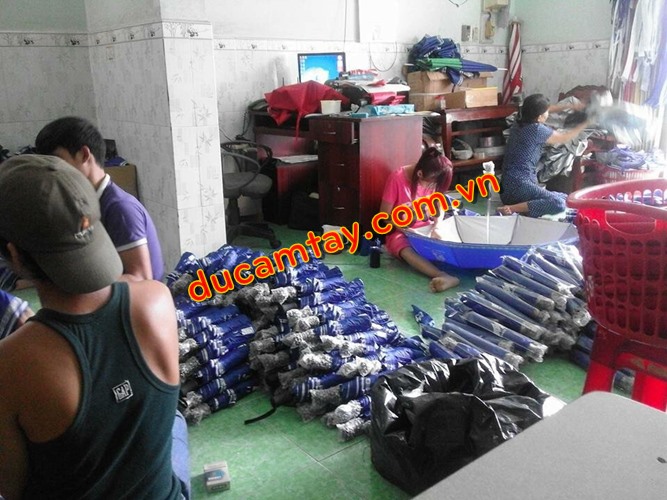 https://ducamtay.com.vn/ san-xuat-du-cam-tay