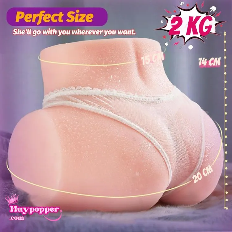 Kích thước nhỏ gọn (20cm x 15cm) của mông giả mini Little Angel, trọng lượng 2kg đầm chắc dễ dàng mang theo.