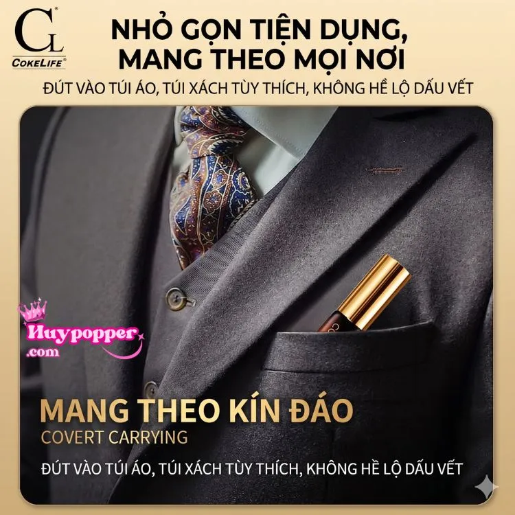 Thiết kế thỏi son vàng kim nhỏ gọn, mang theo kín đáo mọi nơi trong túi áo vest của chai xịt chống xuất sớm Cokelife. Thiết kế thỏi son vàng kim nhỏ gọn, mang theo kín đáo mọi nơi trong túi áo vest của chai xịt chống xuất sớm Cokelife.