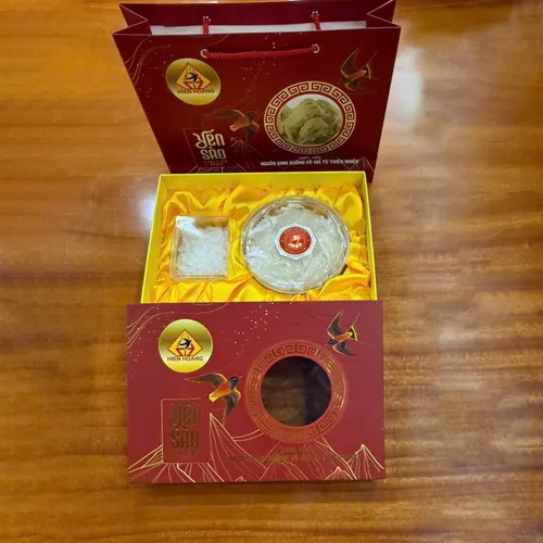 Hộp  quà tổ yến sào cao cấp Hiền Hoàng 100 gram