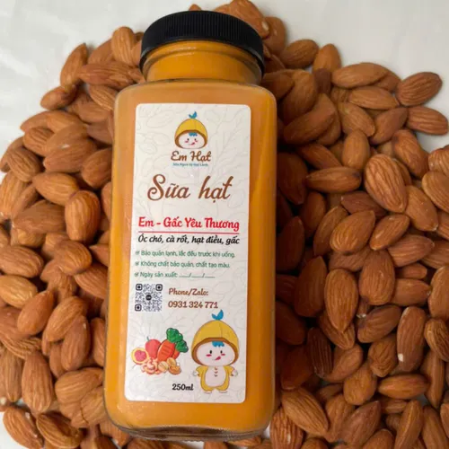 Sữa hạt gấc – sữa gấc mix hạt óc chó, điều, cà rốt