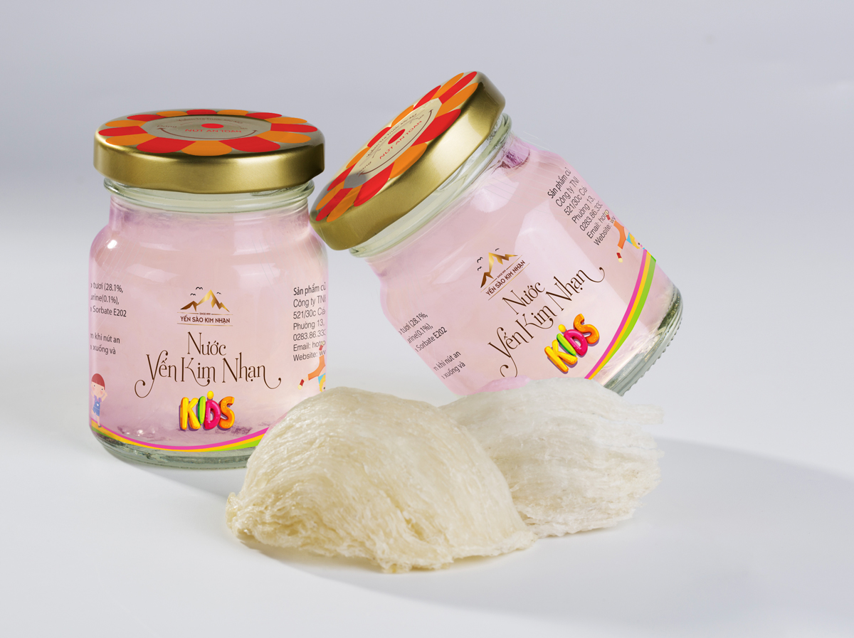 yến sào chưng đường phèn cho trẻ em