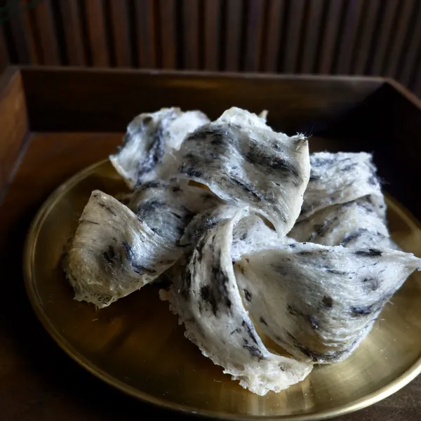 Tổ yến thô tiêu chuẩn