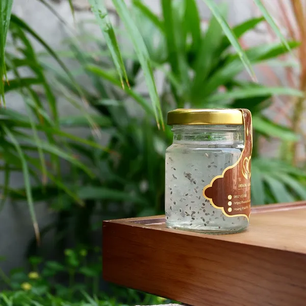 Yến chưng tươi hạt chia