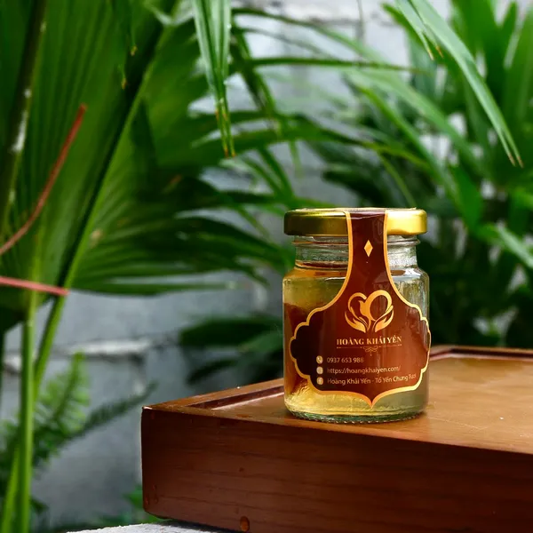 Yến chưng tươi táo đỏ