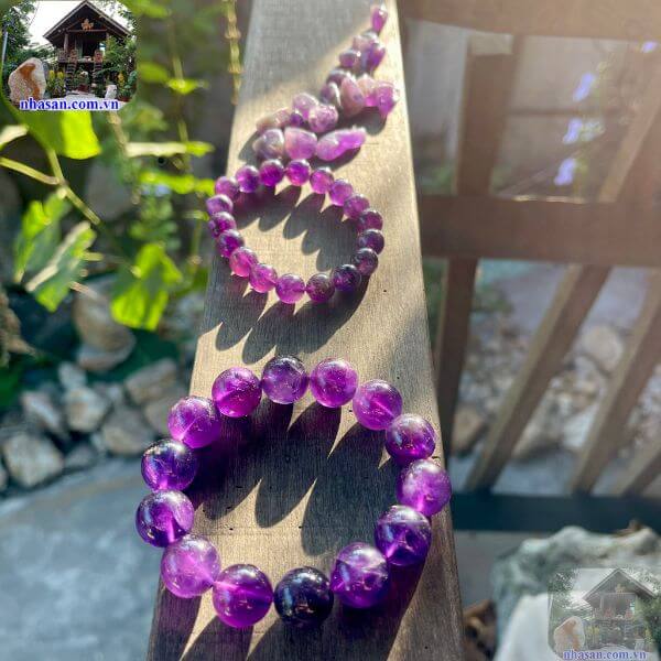 Có rất nhiều nguyên nhân khiến cho đá phong thủy bị đục Có rất nhiều nguyên nhân khiến cho đá phong thủy bị đục