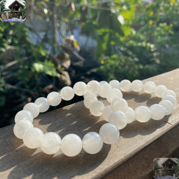 Người sở hữu đeo vòng mã não có tác dụng cho sức khỏe? Người sở hữu đeo vòng mã não có tác dụng cho sức khỏe?