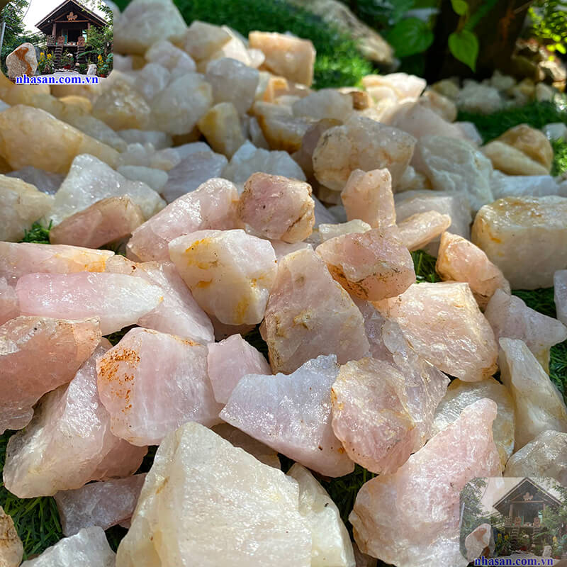 Đá thạch anh hồng vụn 1x2cm Đá thạch anh hồng vụn 1x2cm