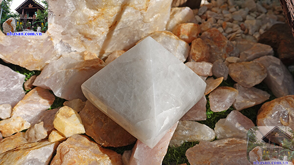 Thường được ứng dụng trong thiền định hiệu quả Thường được ứng dụng trong thiền định hiệu quả