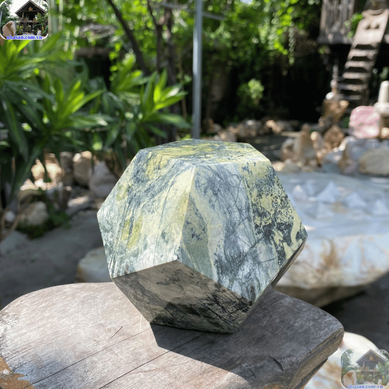 Các mặt phẳng của quả cầu đa giác hoạt động như những "bộ lọc" hiệu quả Các mặt phẳng của quả cầu đa giác hoạt động như những "bộ lọc" hiệu quả