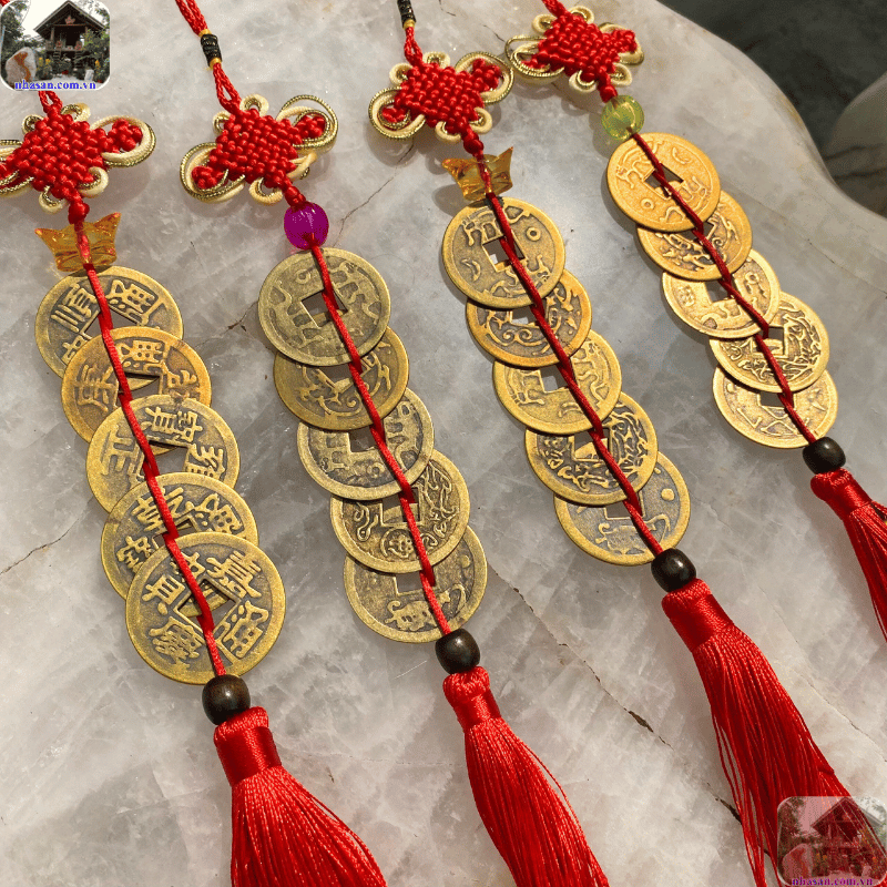 5 đồng xu phong thủy không chỉ là biểu tượng của tiền bạc mà còn mang ý nghĩa về sự bảo vệ, ổn định 5 đồng xu phong thủy không chỉ là biểu tượng của tiền bạc mà còn mang ý nghĩa về sự bảo vệ, ổn định