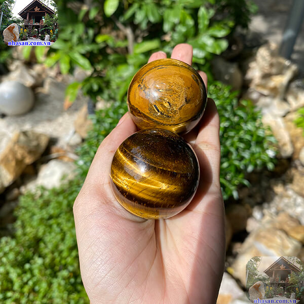 Kích thước nhỏ gọn dễ mang theo bên mình Kích thước nhỏ gọn dễ mang theo bên mình