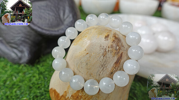 Vòng tay đá mã não trắng Vòng tay đá mã não trắng