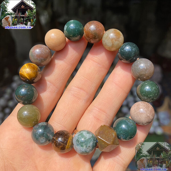 Vòng đá canxedon là một sự lựa chọn tuyệt vời Vòng đá canxedon là một sự lựa chọn tuyệt vời