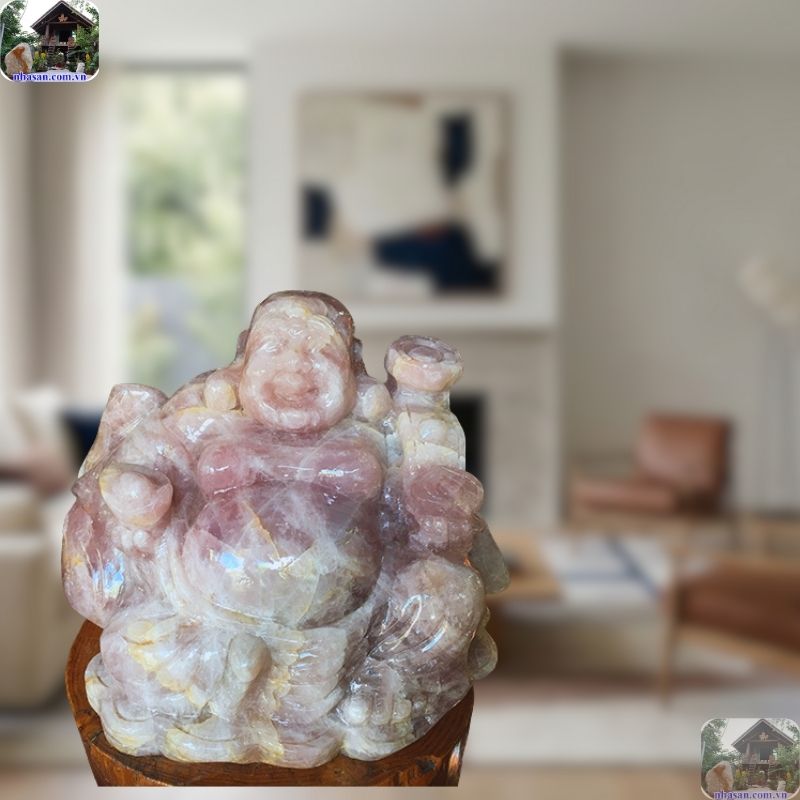 Đặt tượng Phật Di Lặc với nụ cười hoan hỉ, tượng trưng cho niềm vui, sự lạc quan và may mắn Đặt tượng Phật Di Lặc với nụ cười hoan hỉ, tượng trưng cho niềm vui, sự lạc quan và may mắn