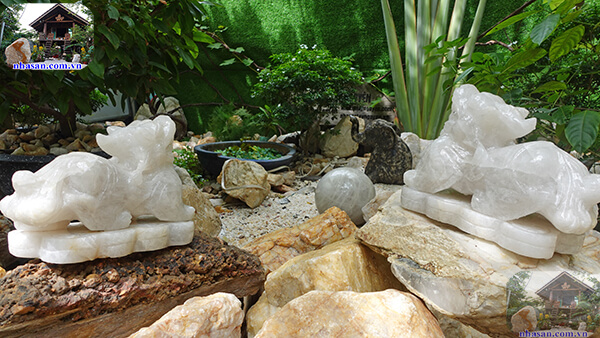 Tỳ Hưu đá thạch anh trắng tự nhiên Tỳ Hưu đá thạch anh trắng tự nhiên