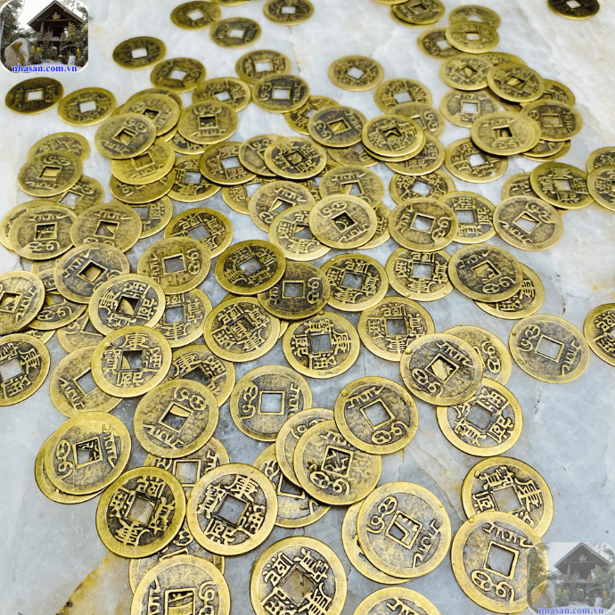 Đồng xu âm dương cần được bảo quản sạch sẽ Đồng xu âm dương cần được bảo quản sạch sẽ