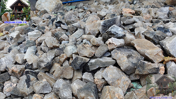 Đòi hỏi trang bị kiến thức và máy móc phức tạp Đòi hỏi trang bị kiến thức và máy móc phức tạp