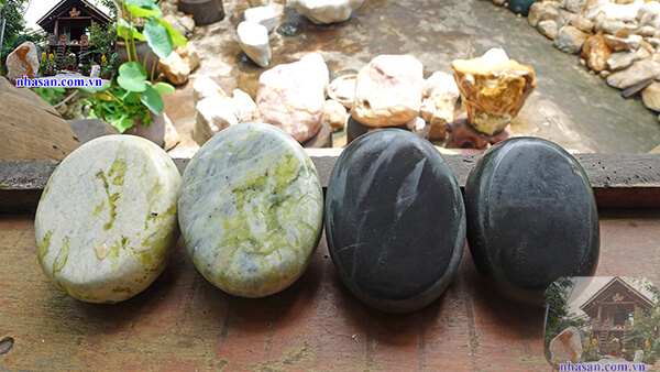Đá cẩm thạch và bồ kết đen Đá cẩm thạch và bồ kết đen