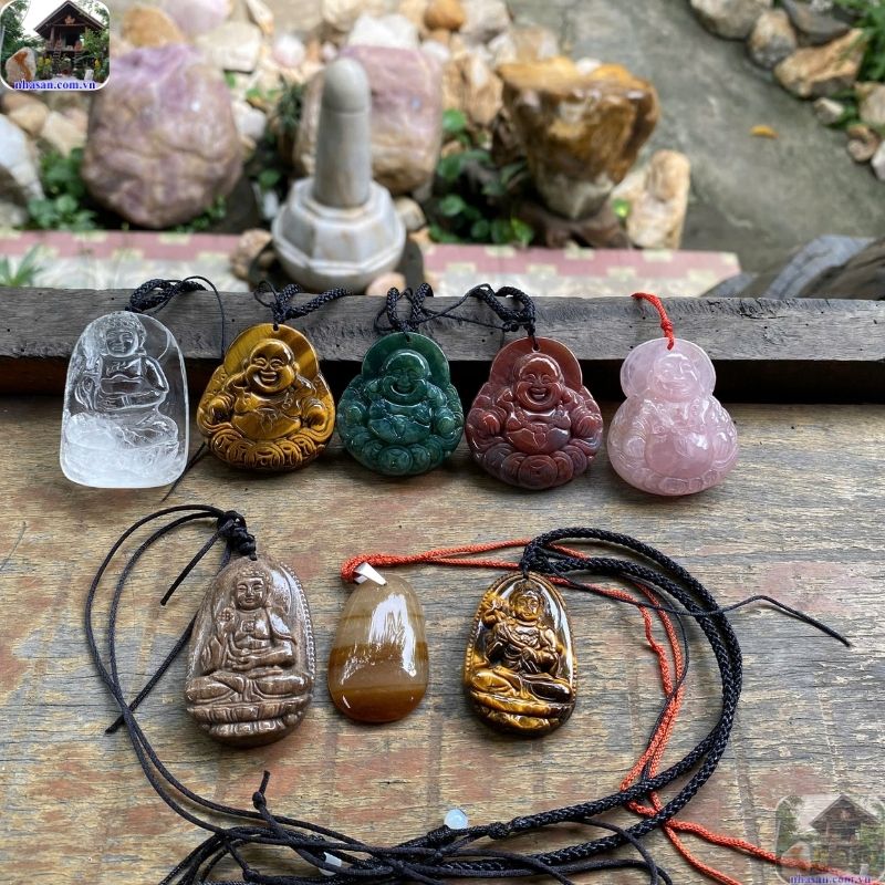 Chọn mặt Phật phù hợp theo mệnh và ngày sinh giúp thu hút may mắn Chọn mặt Phật phù hợp theo mệnh và ngày sinh giúp thu hút may mắn