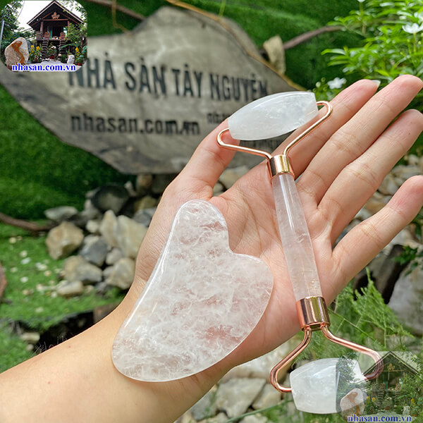 Năng lượng của đá giúp thư giãn cơ mặt Năng lượng của đá giúp thư giãn cơ mặt