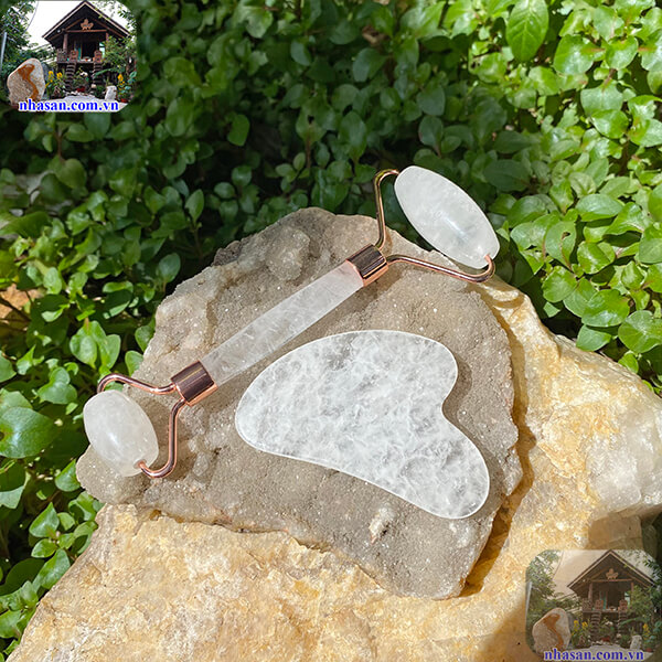 Combo thanh lăn mặt và miếng massage đá thạch anh trắng tự nhiên Combo thanh lăn mặt và miếng massage đá thạch anh trắng tự nhiên