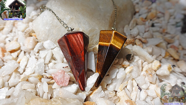 Con lắc cảm xạ đá mắt hổ Con lắc cảm xạ đá mắt hổ