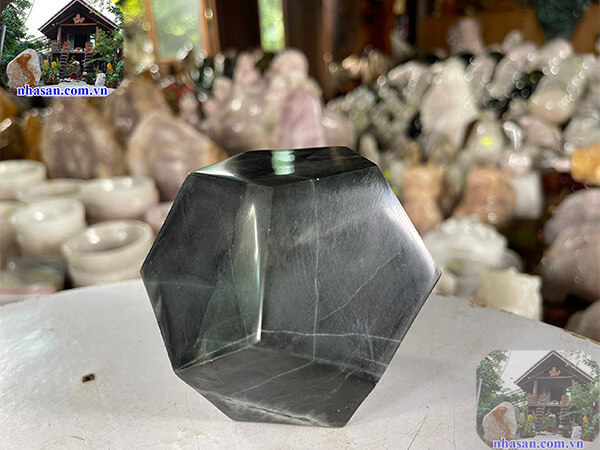 Là viên đá có giá trị cao trong phong thủy Là viên đá có giá trị cao trong phong thủy