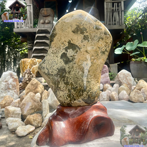 Đá chalcedony còn có tên gọi là đá canxedon Đá chalcedony còn có tên gọi là đá canxedon