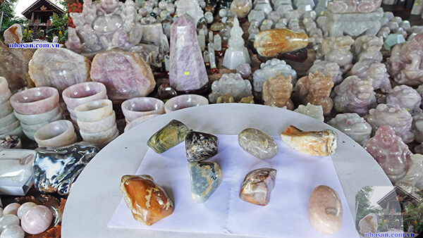 Vẻ đẹp tự nhiên của đá canxedon  Vẻ đẹp tự nhiên của đá canxedon